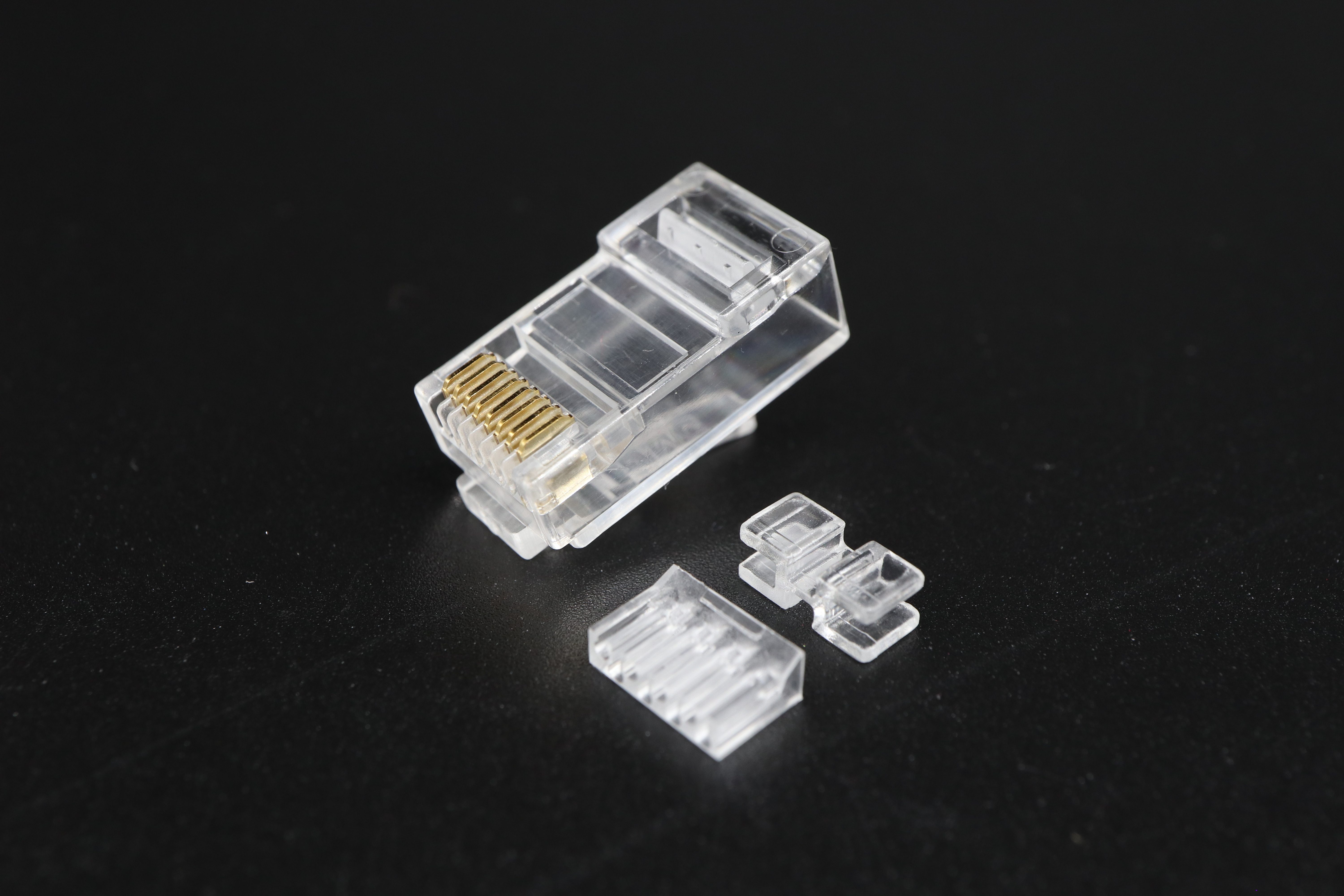 P8-037 - C6 8P8C-F UTP RJ45 Modular Plug - Plug Master Industrial Co., Ltd.