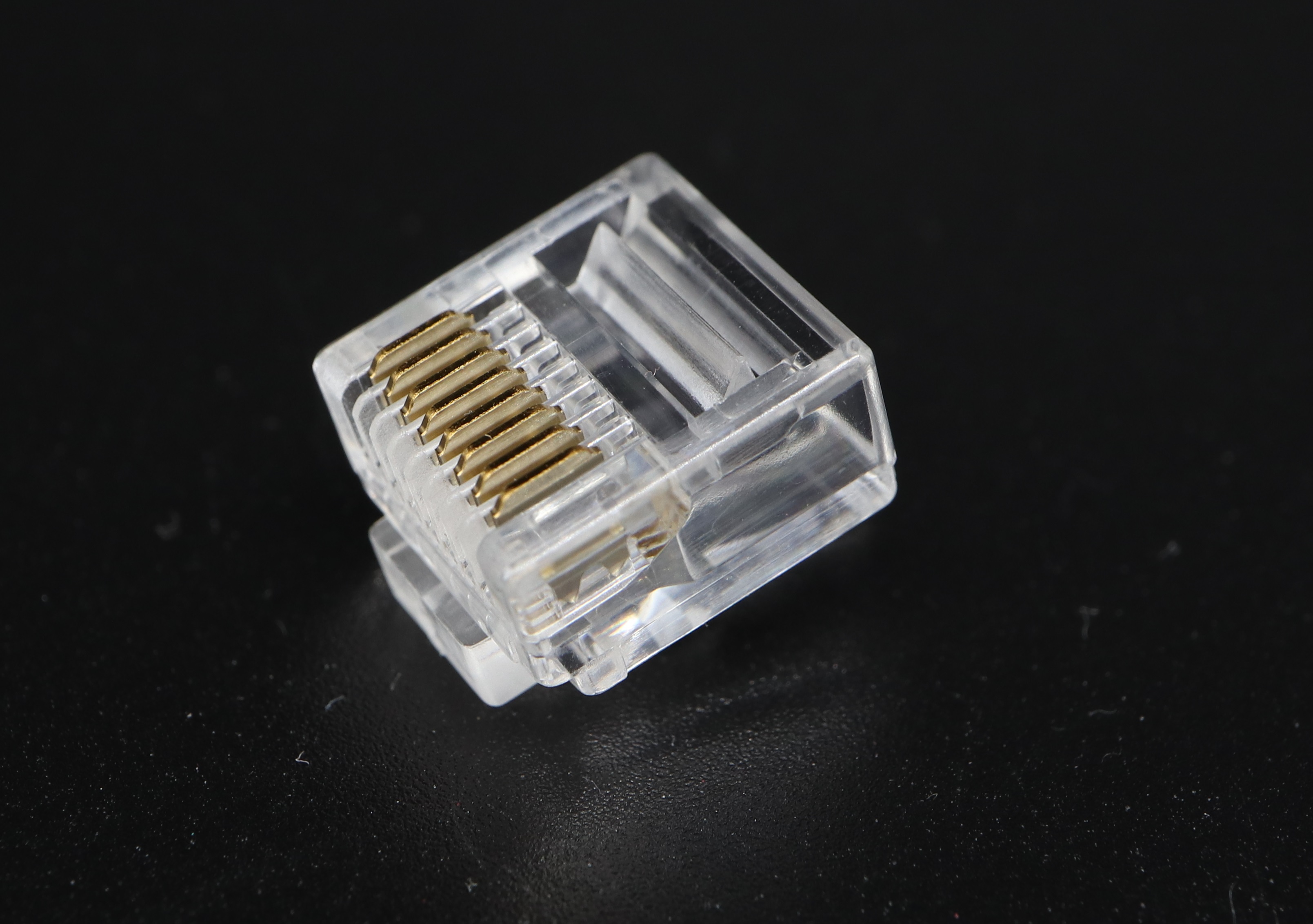 C5E S-8P8C-F UTP RJ45 Modular Plug