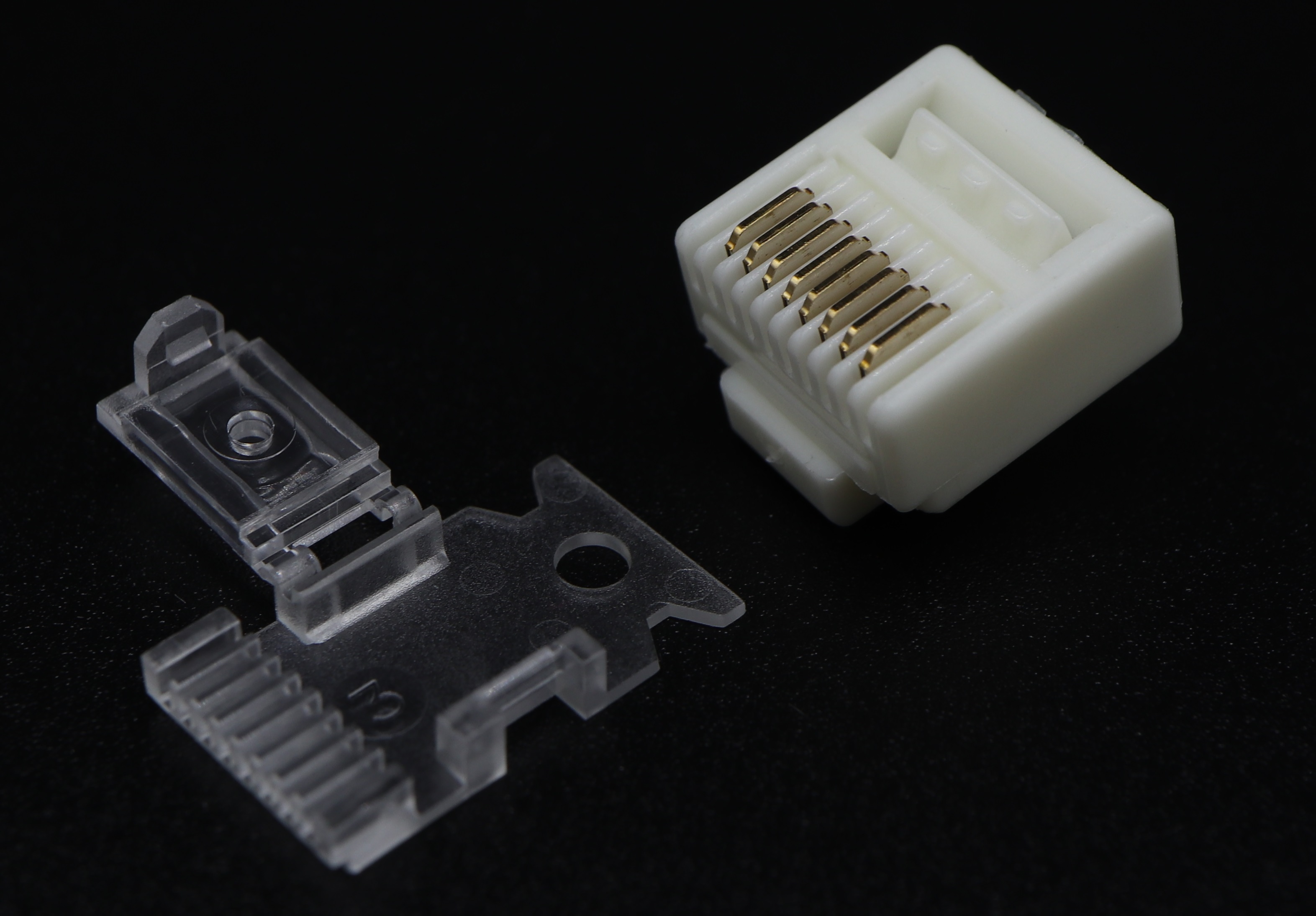 P8-S87 - C6 S-8P8C-F UTP-0.6mm, Nylon RJ45 Modular Plug - Plug Master Industrial Co., Ltd.