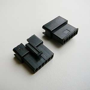 2.5 mm Female Crimp Terminal Housings